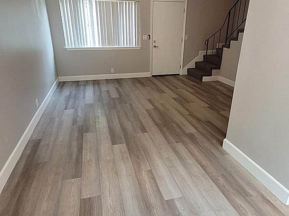 4th image of 1601 Jordan Dr APT 44