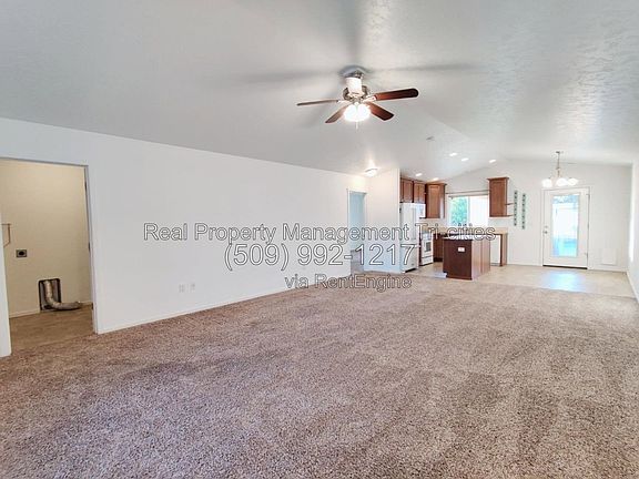 5th image of 5825 Sidon Ln