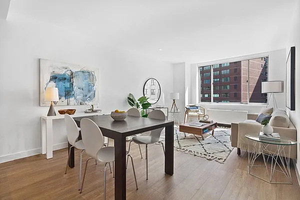 Rented by Mirador Real Estate | media 29