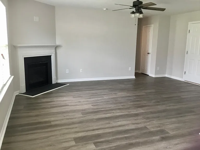 3965 Foliage Dr — Photo 3