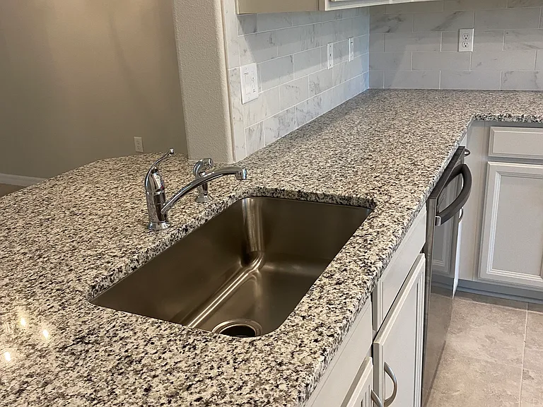 74 Emerson Dr — Photo 7