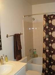2nd image of 374 Glenwood Dr APT 104