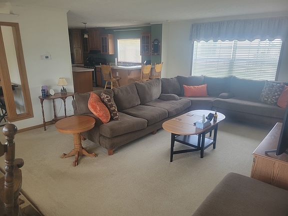 4th image of 6621 Cairn St #358