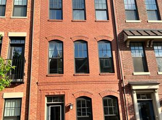 241 Crescent Station Ter SE, Leesburg, VA 20175