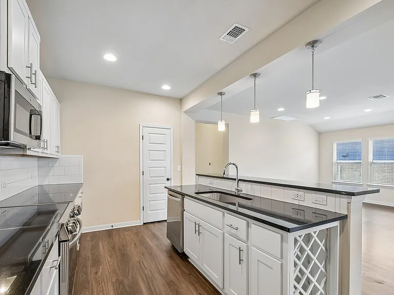 9813 Eloquence Dr — Photo 12