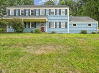 52 Bald Eagle Rd, Hackettstown, NJ 07840