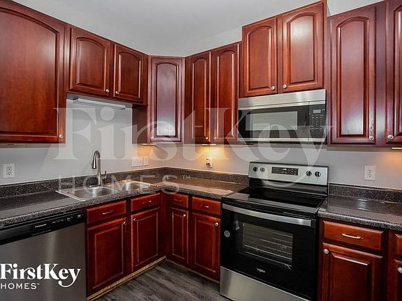 5th image of 1391 Napa St NW