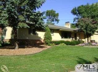 1501 N Pine St, Rochester Hills, MI 48307