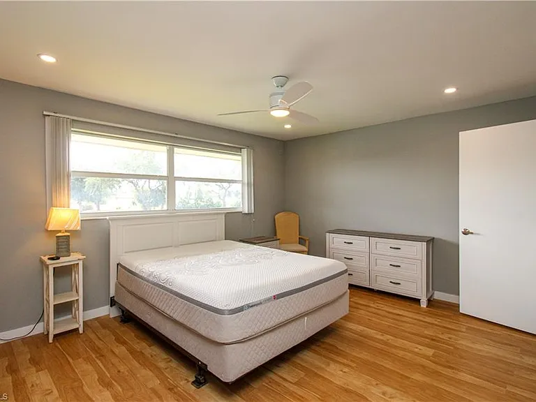 600 Valley Stream Dr #F9 — Photo 30