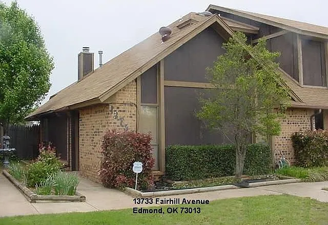 13733 Fairhill Ave — Photo 1