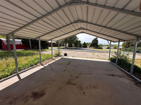 519 E 8th St, Shattuck, OK 73858