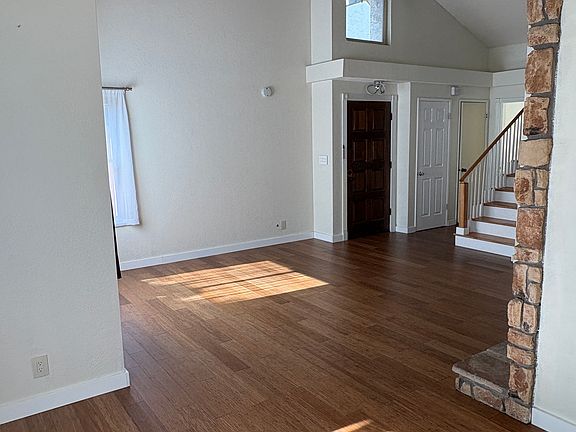 4th image of 2367 Lake Meadow Cir