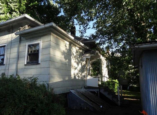 2nd image of 506 N Jefferson St