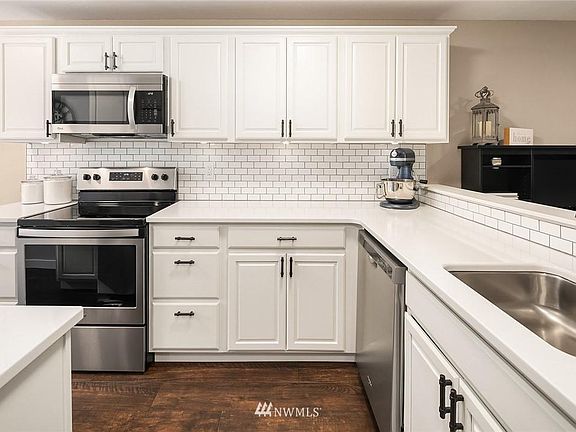 3rd image of 290 Newport Way NW #A-6