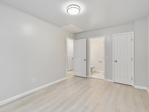 5th image of 852 Lakeview Ave #D