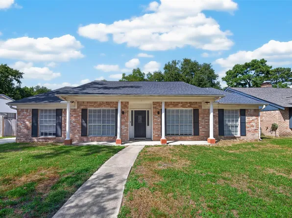 1319 Forsythe Ln, Houston, TX 77073