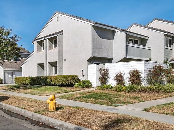 2nd image of 18816 Thornwood Cir #23