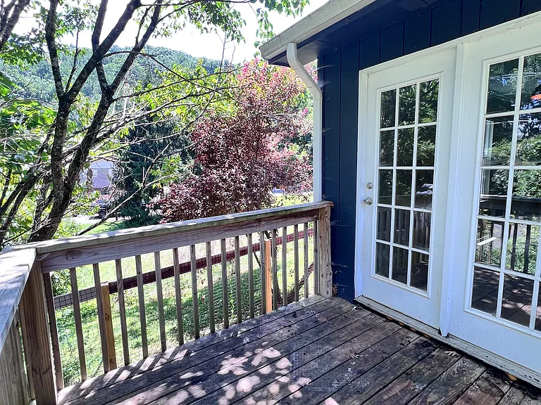 7112 Tipton Ln — Photo 14
