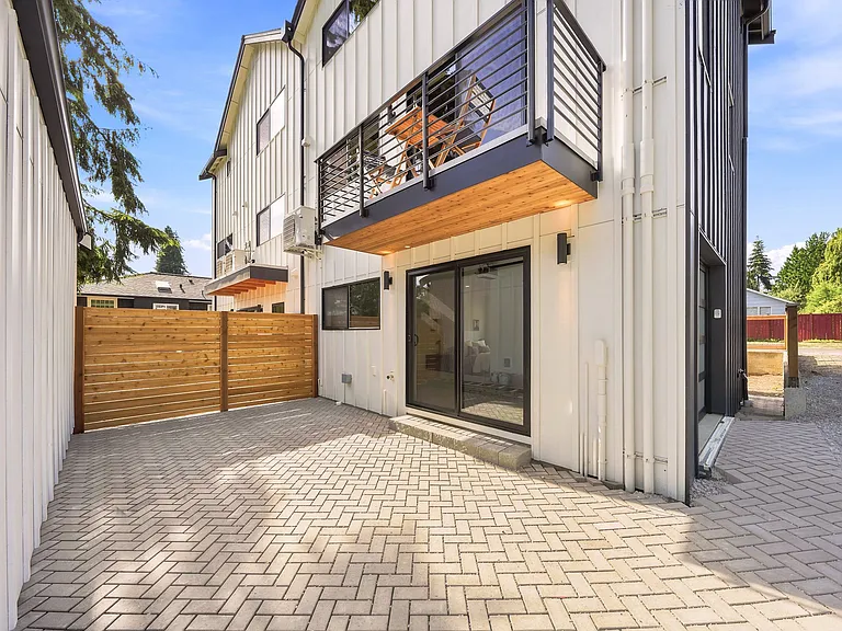 4709 SW Hinds St — Photo 31