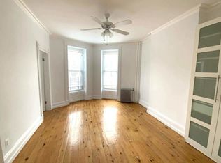 219 27th St APT 2, Brooklyn, NY 11232