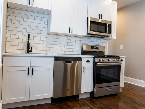 Pf-Arg, 2620 N Springfield Series, 2620 N Springfield Ave Front 2, Chicago, IL 60647