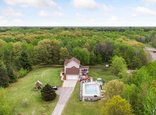 16241 Kwei St NE, Columbus, MN 55025