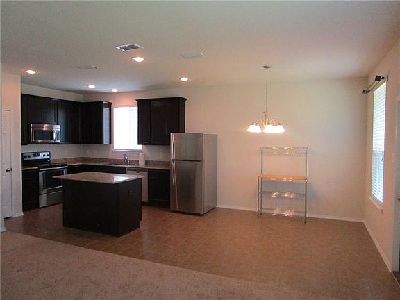 4th image of 2321 Mirandesa Dr