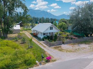 910 N 3rd St W, Chewelah, WA 99109