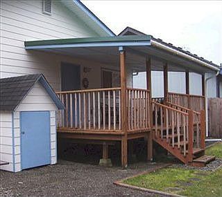 4th image of 651 Woodland Loop NE