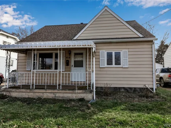 419 79th St, Niagara Falls, NY 14304