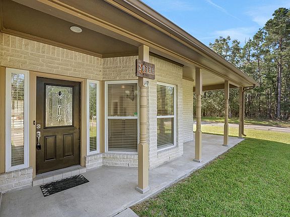 2nd image of 20380 Doral Dr