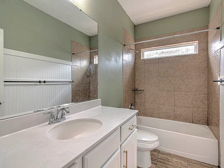 808 Wyndham Hill Pkwy — Photo 4