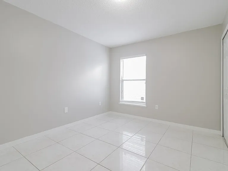 3224 Hunters Chase Loop — Photo 12