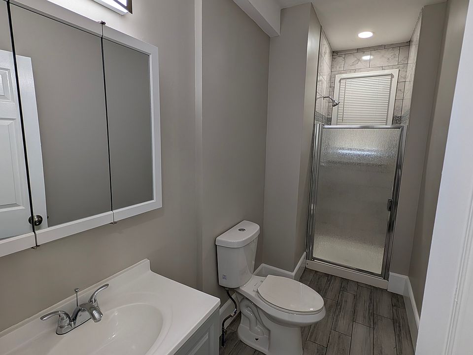 1st image of 66 Schuyler Ave Floor 2