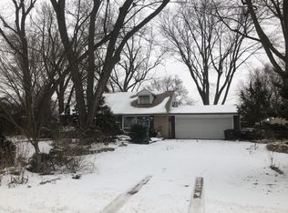 2803 Garden Park Dr, Fort Wayne, IN