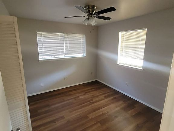 3rd image of 2217 Druid Dr