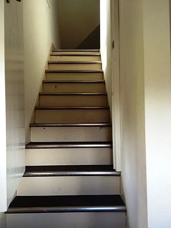 Stairs to upstairs