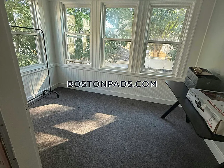 132 George St #2 — Photo 15