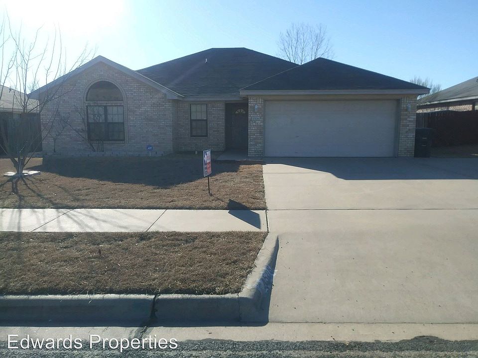 2nd image of 4506 Water Oak Dr