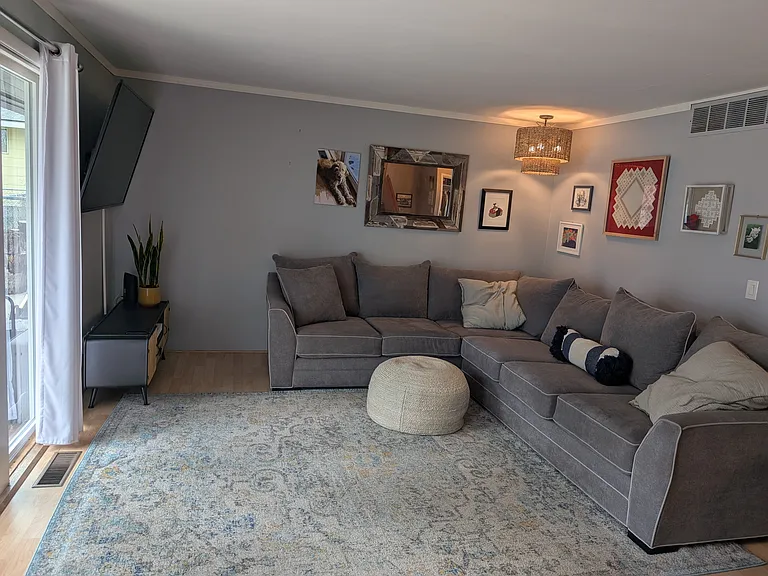1011 Wedgewood Ave — Photo 8