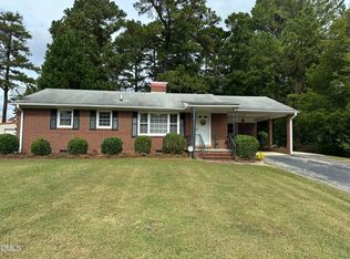 1224 Oakridge Ave, Henderson, NC 27536