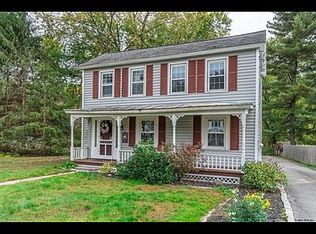 957 Main St, Clifton Park, NY 12065