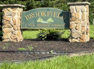 19 Spring Dr, Newark, DE 19702