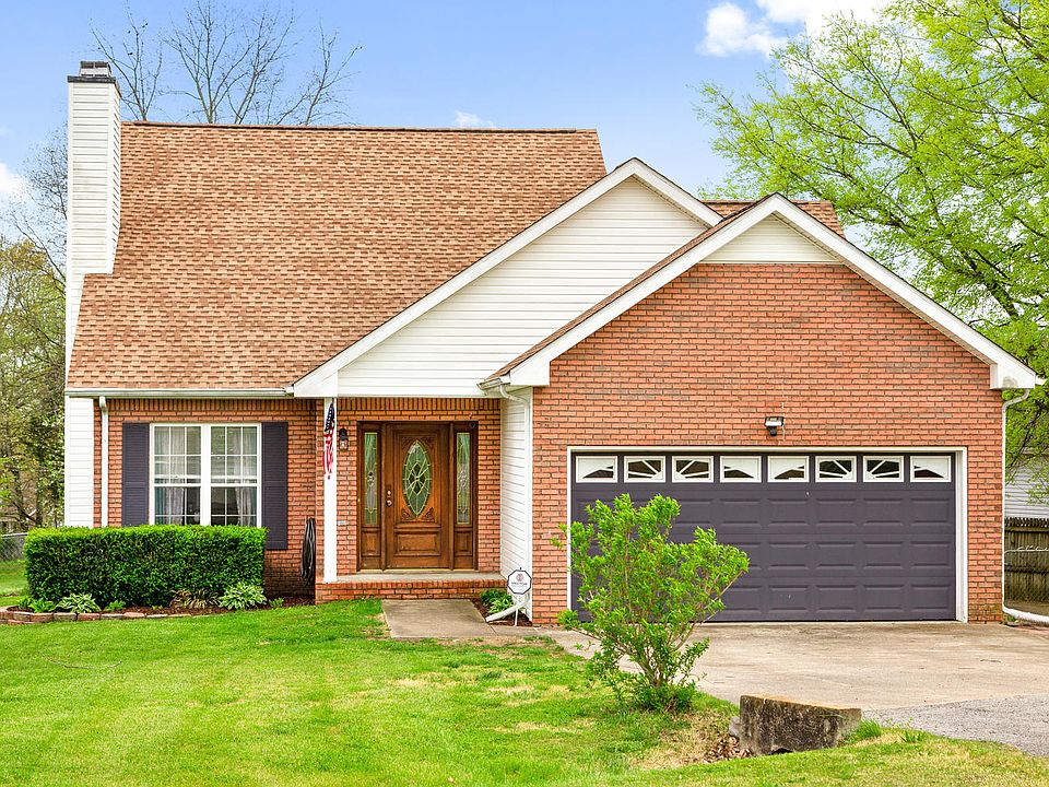 1st image of 580 Barney Ln