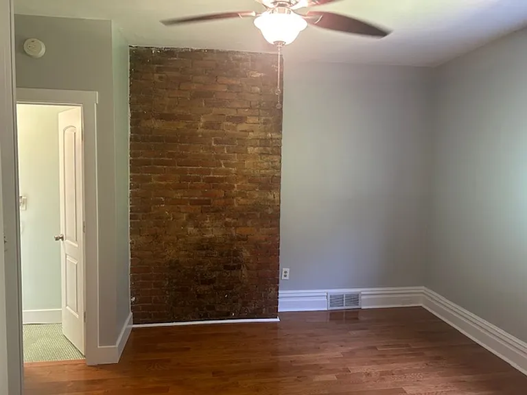721 Chislett St — Photo 9