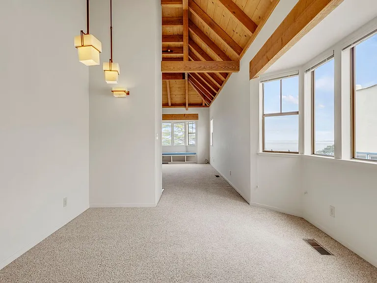 251 Lighthouse Ave #3 — Photo 10