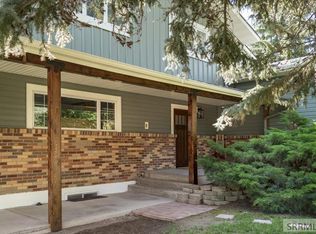 1401 Chokecherry Dr, Pocatello, ID 83204