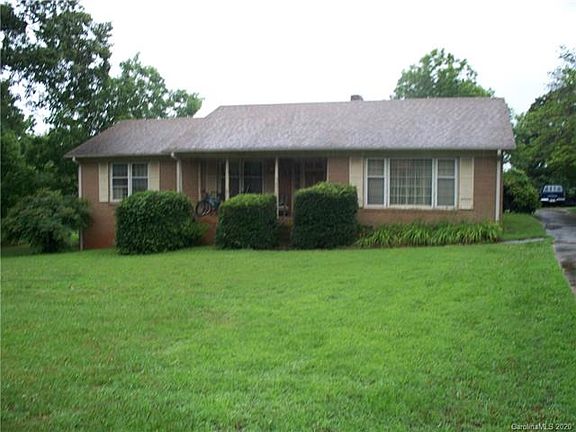 2nd image of 2454 Gastonia Hwy