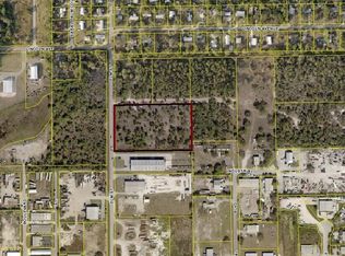 S Elm St, Labelle, FL 33935