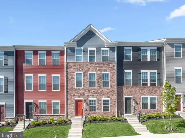 1944 Fauna Dr, Frederick, MD 21702